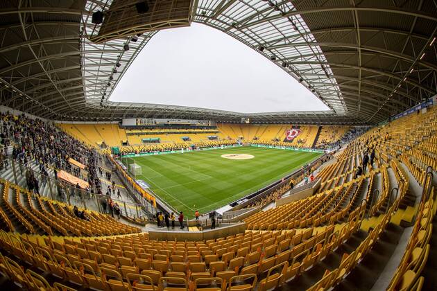 90 minutes before kick-off 16 03 2019 Football GER 2 Bundesliga 26 Matchday SG Dynamo Dresden 1 FC Magdeburg Rudolf Harbig Stadium SG Dynamo Dresden vs. 1 FC Magdeburg