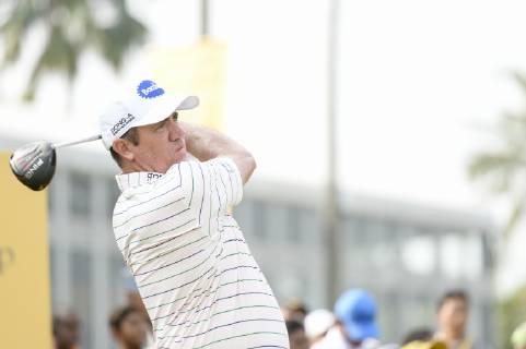 March 24, 2019 - Kuala Lumpur, Malaysia - Scott Hend of Australia hits his tee-shot on the 1st hole on Day Four of the Maybank Championship at Saujana Golf and Country Club on March 24, 2019 in Kuala Lumpur, Malaysia. Maybank Championship 2019 - Day Four In Kuala Lumpur  - ZUMAn230 20190324_zaa_n230_079 Copyright: xChrisxJungx