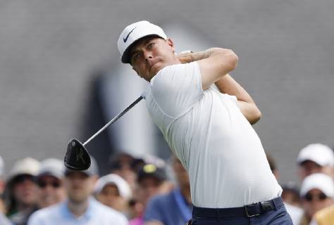 Bryson Dechambeau hits a tee shot on the 1st hole at practice on the Tuesday before the 2019 Masters Tournament at Augusta National Golf Club in Augusta, Georgia, on April 9, 2019.  AUG20190409117 JOHNxANGELILLO