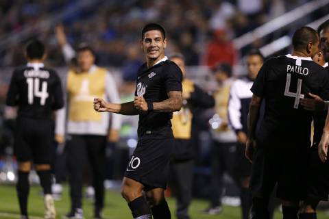 Futbol, Universidad Catolica vs Libertad. Copa Libertadores 2019 El jugador de Libertad Jorge Recalde celebra su gol contra Universidad Catolica durante el partido del grupo H de Copa Libertadores en el estadio San Carlos de Apoquindo. Santiago de Chile. 10 04 2019 Javier Torres Photosport Football, Universidad Catolica vs Libertad. Copa Libertadores Championchip 2019 Libertad s player Jorge Recalde, celebrates his goal against Universidad Catolica during group H for Copa Libertadores Championship held at San Carlos de Apoquindo stadium. Santiago, Chile. 10 04 2019 Javier Torres Photosport Universidad Catolica vs Libertad, Copa Libertadores 2019