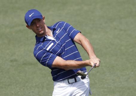 Rory McIlroy of Northern Ireland chips to the 2nd green in the first round at the 2019 Masters Tournament at Augusta National Golf Club in Augusta, Georgia, on April 11, 2019.  AUG20190411143 JOHNxANGELILLO