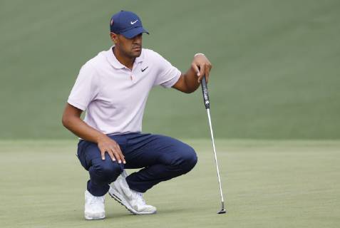 Tony Finau lines up a putt on the 2nd hole in the first round at the 2019 Masters Tournament at Augusta National Golf Club in Augusta, Georgia, on April 11, 2019.  AUG20190411126 JOHNxANGELILLO