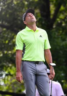 Sergio Garcia reacts after hitting on the fourth tee during the first round of the Masters Tournament at Augusta National Golf Club in Augusta, Georgia, on April 11, 2019.  AUG20190411321 KEVINxDIETSCH