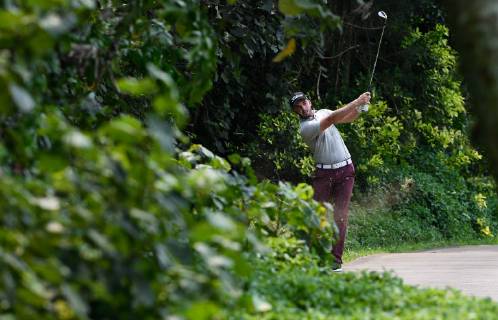 (190420) -- BOAO, April 20, 2019 (Xinhua) -- Cristiano Terragni of Italy swings during the third round of the Boao Open in Boao, south China s Hainan Province, on April 20, 2019. The 2019 China Tour s Boao Open is held from April 15 to 21. (Xinhua Yang Guanyu) (SP)CHINA-BOAO-GOLF-CHINA TOUR-BOAO OPEN (CN) 