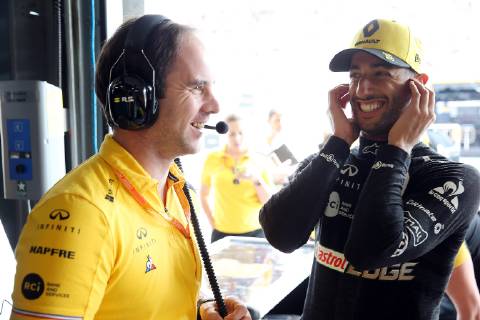 Photo4 LaPresse 26 04 2019 Baku, Azerbaijan Grand Prix Formula One Azerbaijan 2019 In the pic: Daniel Ricciardo (AUS) Renault Sport F1 Team RS19  Copyright: xPhoto4 LaPressex