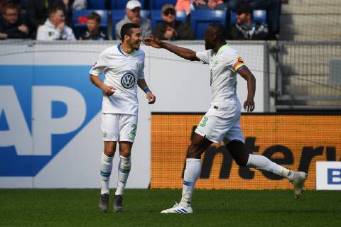 28 04 2019 xmeix Football 1 Bundesliga TSG 1899 Hoffenheim VfL Wolfsburg emspor v l Jubel zum Ausgleich zum 1 1 by De Asevedo Furtado VfL Wolfsburg with Josuha Guilavogui VfL Wolfsburg DFL regulations prohibit any use of photographs as image sequences and or quasi video 1 Fussball Bundesliga TSG 1899 Hoffenheim VfL Wolfsburg Sinsheim Copyright: xEIBNER Meiserx EP_MEIS