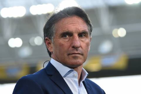 28 04 2019 xmeix Football 1 Bundesliga TSG 1899 Hoffenheim VfL Wolfsburg emspor v l Bruno Labbadia Trainer VfL Wolfsburg DFL regulations prohibit any use of photographs as image sequences and or quasi video 1 Fussball Bundesliga TSG 1899 Hoffenheim VfL Wolfsburg Sinsheim Copyright: xEIBNER Meiserx EP_MEIS