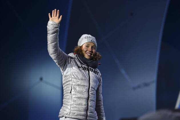 Laura DAHLMEIER ends her career with 25 archive photo Laura DAHLMEIER Jubel, joy, enthusiasm, biathlon, 15 km single of the women, award ceremony, Victory Ceremony, PyeongChang Olympic Medals Plaza on 16 02 2018 Olympic Winter Games 2018, from 09 02 25 02 2018 in PyeongChang South Korea Â