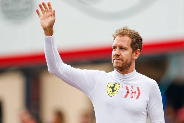 Sebastian Vettel Scuderia Ferrari Mission Winnow waves to the fans, Monaco Grand Prix 2019, Motorsport, Formula 1, 23 05 2019, Monaco Grand Prix 2019, Motorsport, Formula 1, 23 05 2019 Copyright: xNeisx Eibner-Pressefotox EP_ans