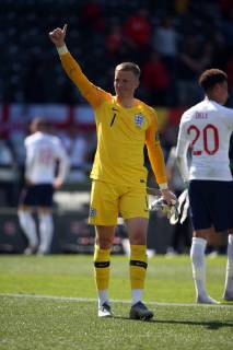 Switzerland v England UEFA Nations League 3rd Place Play-off Jordan Pickford of England celebrates victory at the end of the UEFA Nations League 3rd Place Play-off match at Estadio D. Afonso Henrique, Guimaraes Content Not Available For UK Newspapers Copyright: xPaulxChestertonx FIL-13338-0050