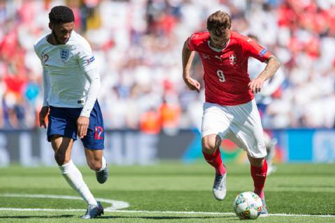 Guimaraes, Portugal, 09 06 2019, UEFA Nations League, 3 Place, Switzerland England, Joe Gomez England and Haris Seferovic Switzerland battle for the ball Defodi 09 531 002552 Defodi-531