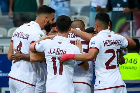 Bolivia vs Venezuela BELO HORIZONTE, MG - 22.06.2019: BOLIVIA VS VENEZUELA - Darwin Machis, scored the first goal of Venezuela during a match between Bolivia and Venezuela, valid for the group stage of the 2019 Copa America, held this Saturday (22) at the Mineirão Stadium in Belo Horizonte, MG. (Photo: Dudu Macedo Fotoarena) x1751256x  DuduxMacedo