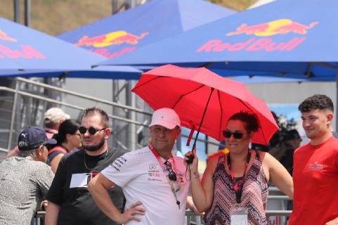 FORMULA 1 - GP of Austria 2019 SPIELBERG,AUSTRIA,27.JUN.19 - MOTORSPORTS, FORMULA 1 - Grand Prix of Austria, Red Bull Ring, preview. Image shows fans. GEPAxpictures xAndreasxPranter