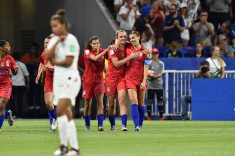 Joie de Alex Morgan (etats unis) et de ses coequipieres FOOTBALL : Angleterre vs Etats-Unis - Coupe du monde de Football Feminin 1 2 finale - 02 07 2019 FredericChambert Panoramic