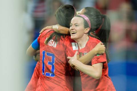 (L-R) Alex Morgan of USA women, Rose Lavelle of USA women, Christen Press of USA women during the FIFA Women s World Cup France 2019 semi final match between England and United States of America at Stade de Lyon on July 02, 2019 in Lyon, France FIFA Women s World Cup France 2019 2018 2019 xVIxVIxImagesx xGerritxvanxKeulenxIVx 14898066