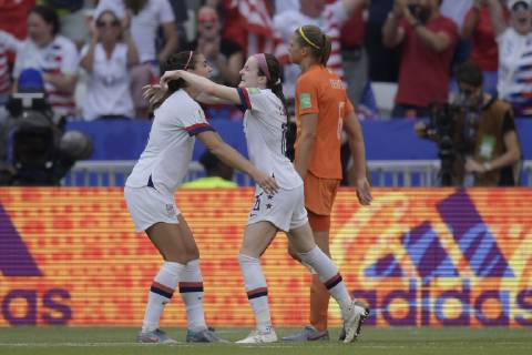 (L-R) Alex Morgan of USA women, Rose Lavelle of USA women, Anouk Dekker of Netherlands women during the FIFA Women s World Cup France 2019 final match between United States of America and The Netherlands at Stade de Lyon on July 07, 2019 in Lyon, France FIFA Women s World Cup France 2019 2018 2019 xVIxVIxImagesx xGerritxvanxKeulenxIVx 14935654