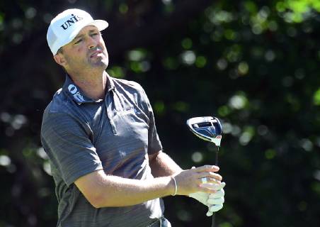 SILVIS, IL - JULY 12: Nate Lashley reacts after hitting his tee shot on the 2 hole during the second round of the John Deere Classic Golf Tournament at TPC Deere Run on July 12, 2019, at Silvis, IL. (Photo by Keith Gillett Icon Sportswire) GOLF: JUL 12 PGA, Golf Herren - John Deere Classic Icon1907012026