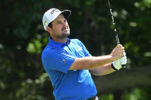 SILVIS, IL - JULY 13: Roberto Diaz watches his ball after hitting on the 2 tee during the third round of the John Deere Classic Golf Tournament at TPC Deere Run on July 13, 2019, at Silvis, IL. (Photo by Keith Gillett Icon Sportswire) GOLF: JUL 13 PGA, Golf Herren - John Deere Classic Icon1907013018