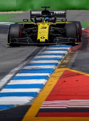 27 07 2019, xpsx, Motorsport FIA Formula 1, Mercedes Benz Grand Prix of Germany 2019 3 Free Practice v l Daniel Ricciardo Renault F1 Team 3 AUS Hockenheim