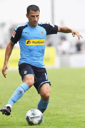 football 1 Bundesliga season 2019 2020 test match SCO Angers vs Borussia Mönchengladbach 27 07 2019, stadium Römerstrasse, Straelen, Stefan Lainer ,Borussia Mönchengladbach, Aktion, Einzelbild, DFL regulations prohibit any use of photographs as image sequences and or quasi video