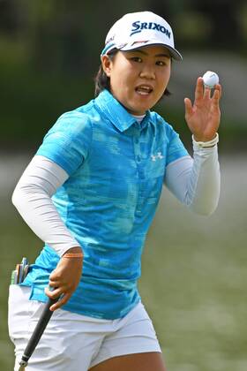 AURORA, ON - AUGUST 25: Nasa Hataoka (JAP) acknowledges the crowd on the 2nd hole during the final round of the LPGA, Golf Damen - CP Women s Open on August 25, 2019 at Magna Golf Club in Aurora, ON. (Photo by Gerry Angus Icon Sportswire) GOLF: AUG 25 LPGA - CP Women s Open Icon19082510