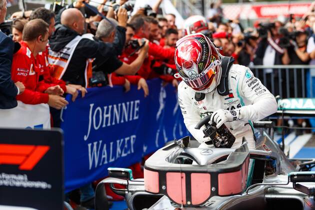 Lewis Hamilton Mercedes AMG Petronas Motorsport gets out of his car, Grand Prix of Belgium 2019, Motorsport, Formula 1, 01 09 2019, Grand Prix of Belgium 2019, Motorsport, Formula 1, 01 09 2019 Spa Francorchamps Copyright: xEIBNER AlexanderxNeisx EP_ANS