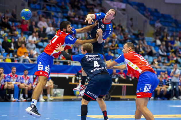 Bietigheim, Germany 25 August 2019 2 BL 19 20 SG BBM Bietigheim vs ThSV Eisenach vs li Marko Racic Eisenach , Jonas Link SG BBM Bietigheim , Patrick Rentschler SG BBM Bietigheim , Duje Miljak Eisenach Bietigheim Egetrans Arena Baden Württemberg Germany