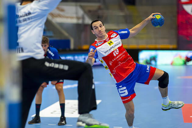 Bietigheim, Germany 25 August 2019 2 BL 19 20 SG BBM Bietigheim vs ThSV Eisenach vs li Goalkeeper Jonas Maier SG BBM Bietigheim , Ante Tokic Eisenach Bietigheim Egetrans Arena Baden Württemberg Germany