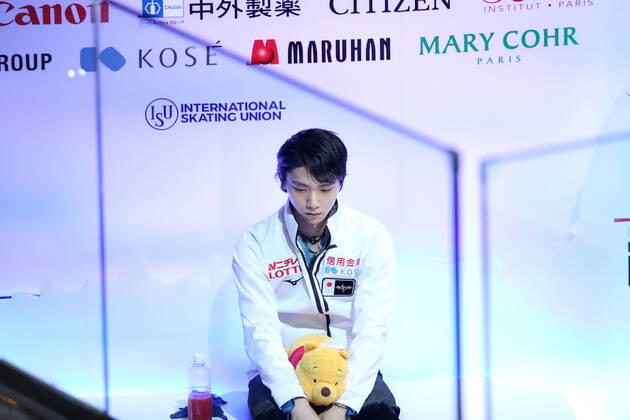 Yuzuru Hanyu (JPN), DECEMBER 5, 2019 - Figure skating, Eiskunstlauf : 2019 ISU Grand Prix of Figure Skating Final Men s Short Program at Palavela, Torino, Italy. Noxthirdxpartyxsales (117950026)