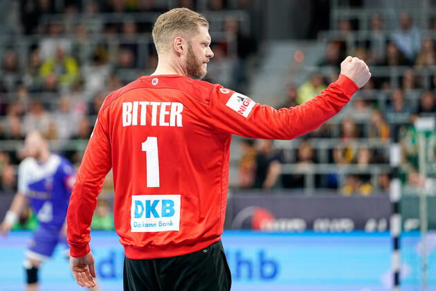 Johannes Bitter Jogi Bitter, Goalkeeper, Germany, 1 balls the fist, Single, Action, Action, Cheers, Cheers, celebration, Joy, confident, optimistic, Game scene, Action, Action, 04 01 2020, Mannheim Germany, Handball, International, Germany Iceland xozx
