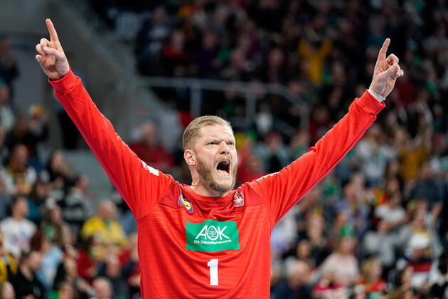 Johannes Bitter Jogi Bitter, Goalkeeper, Germany, 1 , Single, Action, Action, Cheers over a goal, Cheers, Goal celebration, Goal success, celebrate the goal, goal, celebration, Cheers over the goal, optimistic, Game scene, Highlight, Single, Action, Action, 04 01 2020, Mannheim Germany, Handball, International, Germany Iceland xozx