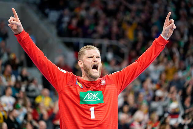 Johannes Bitter Jogi Bitter, Goalkeeper, Germany, 1 , Single, Action, Action, Cheers over a goal, Cheers, Goal celebration, Goal success, celebrate the goal, goal, celebration, Cheers over the goal, optimistic, Game scene, Highlight, Single, Action, Action, 04 01 2020, Mannheim Germany, Handball, International, Germany Iceland xozx