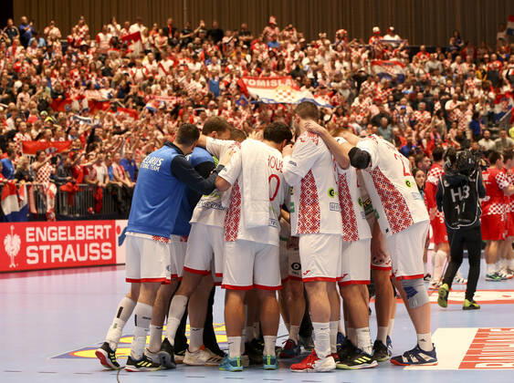 HANDBALL - EHF EURO 2020, CRO vs BLR GRAZ,AUSTRIA,11.JAN.20 - HANDBALL - EHF European Men s Handball Championship 2020, group stage, Croatia vs Belarus. Image shows the team of Belarus . GEPAxpictures xWolfgangxGrebien