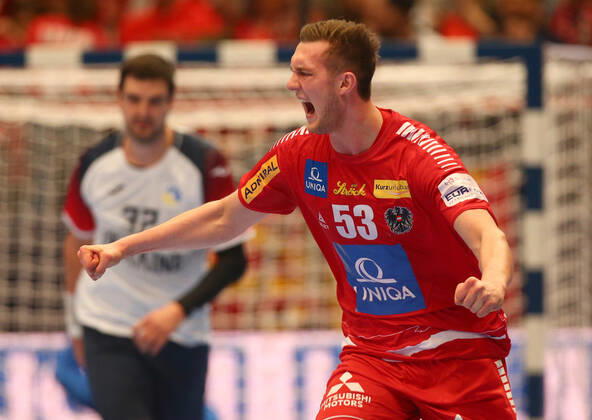 HANDBALL - EHF EURO 2020, AUT vs UKR VIENNA,AUSTRIA,12.JAN.20 - HANDBALL - EHF European Men s Handball Championship 2020, group stage, Austria vs Ukraine. Image shows the rejoicing of Nikola Bilyk (AUT). GEPAxpictures xChristianxOrt