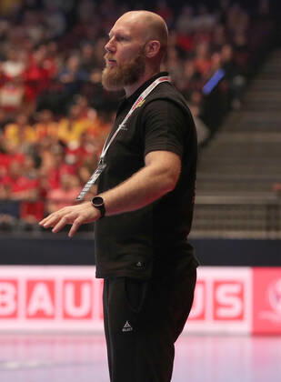 HANDBALL - EHF EURO 2020, AUT vs UKR VIENNA,AUSTRIA,12.JAN.20 - HANDBALL - EHF European Men s Handball Championship 2020, group stage, Austria vs Ukraine. Image shows head coach Ales Pajovic (AUT) . GEPAxpictures xChristianxOrt