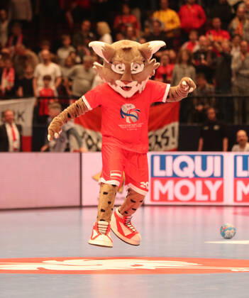 HANDBALL - EHF EURO 2020, AUT vs UKR VIENNA,AUSTRIA,12.JAN.20 - HANDBALL - EHF European Men s Handball Championship 2020, group stage, Austria vs Ukraine. Image shows mascot Winni. GEPAxpictures xChristianxOrt