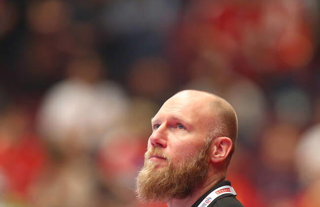 HANDBALL - EHF EURO 2020, AUT vs UKR VIENNA,AUSTRIA,12.JAN.20 - HANDBALL - EHF European Men s Handball Championship 2020, group stage, Austria vs Ukraine. Image shows head coach Ales Pajovic (AUT). GEPAxpictures xChristianxOrt