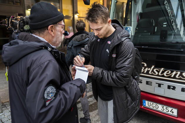 Michael Damgaard Nielsen The handball team leaves their hotel Scandic St Jörgen in Malmoe on Thursday, January 16, 2020 The Danish handball men are out of the European Championships, which ended for them on Wednesday after three matches in the inaugural group game, Copenhagen Denmark,  Copyright: MartinxSylvestx cop105 spdk20200116-112406-L