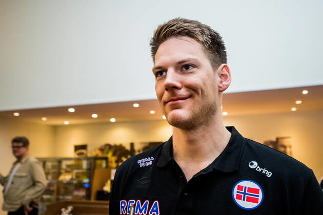 200116 Goalkeeper Torbjorn Bergerud was interviewed by the media during a press meeting with Norway during the EHF European Handball Championship on January 16, 2020 in Malmö Photo Ludvig Thunman BILDBYRAN code LT 35703 bbeng ehf euro 2020 em 2020 european mens handball championship 2020 handball handball handball em 2020 handball handball em 2020 norway norge press meeting press meeting,  Copyright: LUDVIGxTHUNMAN BB200116LT006