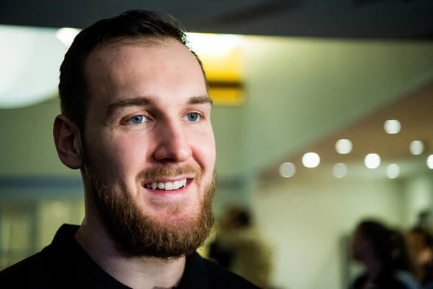 200116 Christian O Sullivan was interviewed by the media during a press meeting with Norway during the EHF European Handball Championship on January 16, 2020 in Malmö Photo Ludvig Thunman BILDBYRAN code LT 35703 bbeng ehf euro 2020 em 2020 european mens handball championship 2020 handball handball handball em 2020 handball handball em 2020 norway norge press meeting press meeting,  Copyright: LUDVIGxTHUNMAN BB200116LT008