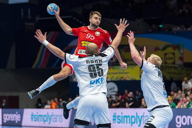 Handball, Men EM 2020, Main Round, Group 1, Belarus Germany Vadim Gayduchenko Belarus , Paul Drux Germany Fuechse Berlin , Patrick Wiencek Germany THW Kiel Vienna Stadthalle Wien Austria