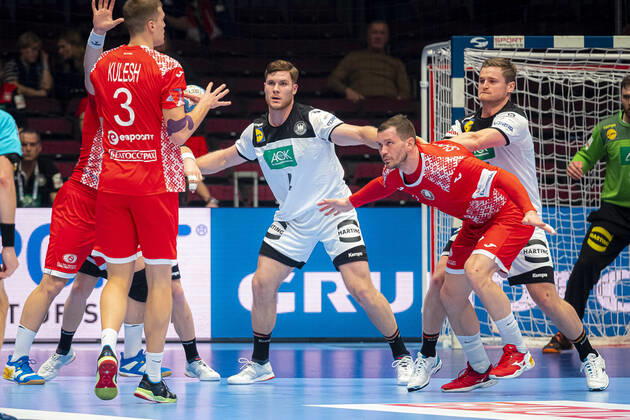 Handball, Mens European Championship 2020, Main Round, Group 1, Belarus Germany from left Uladzislau Kulesh Belarus , Johannes Golla Germany SG Flensburg , Siarhei Shylovich Belarus , David Schmidt Germany TVB Stuttgart Vienna Stadthalle Vienna Austria
