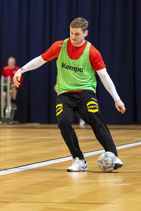Handball, Men EM 2020, Main Round, Group 1, Media Day Training Germany David Schmidt Germany TVB Stuttgart with Football Vienna Stadthalle Vienna Austria