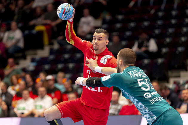 Roman Becvar No 3, Czech Republic vs. Artsem Karalek No 50, Belarus Belarus vs. Czech Republic, Handball, Main Round, EHF Euro 2020, 18 01 20 Vienna Vienna Austria Copyright: xAgentur54Gradx xFelixxKoenigx