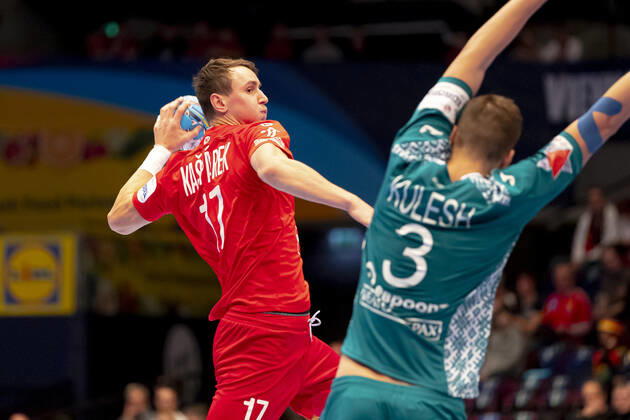 Stanislav Kasparek No 17, Czech Republic vs. Uladzislau Kulesh No 3, Belarus Belarus vs. Czech Republic, Handball, Main Round, EHF Euro 2020, 18 01 20 Vienna Vienna Austria Copyright: xAgentur54Gradx xFelixxKoenigx
