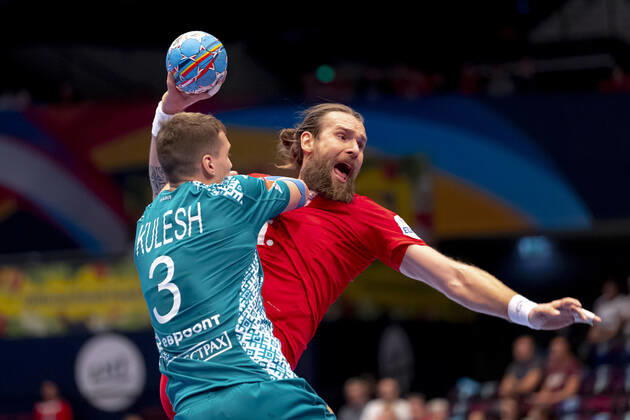 Pavel Horak No 13, Czech Republic vs. Uladzislau Kulesh No 3, Belarus Belarus vs. Czech Republic, Handball, Main Round, EHF Euro 2020, 18 01 20 Vienna Vienna Austria Copyright: xAgentur54Gradx xFelixxKoenigx