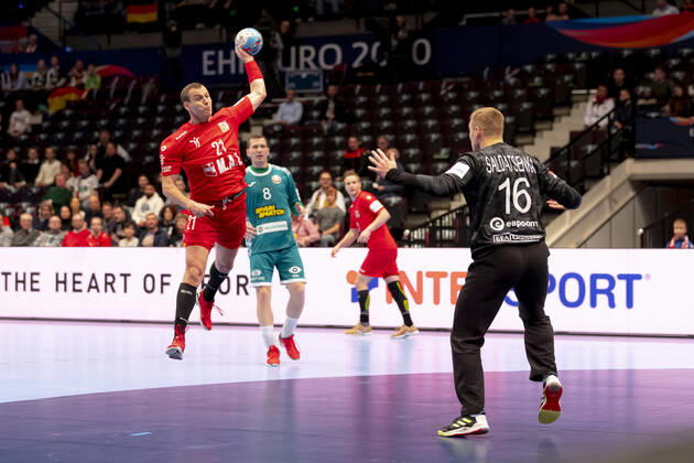 Tomas Cip No 21, Czech Republic vs. Viachaslau Saldatsenka No 16, Belarus Belarus vs. Czech Republic, Handball, Main Round, EHF Euro 2020, 18 01 20 Vienna Vienna Austria Copyright: xAgentur54Gradx xFelixxKoenigx