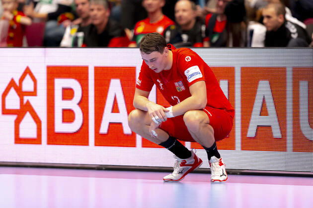 Stanislav Kasparek Nr 17, Czech Republic is depressed depressed disappointed after the defeat Belarus vs. Czech Republic, Handball, main round, EHF Euro 2020, 18 01 20 Vienna Vienna Austria Copyright: xAgentur54Gradx xFelixxKoenigx