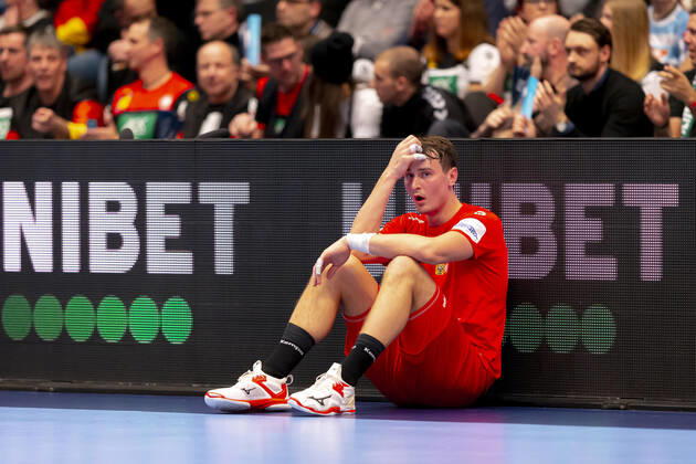 Stanislav Kasparek Nr 17, Czech Republic is depressed depressed disappointed after the defeat Belarus vs. Czech Republic, Handball, main round, EHF Euro 2020, 18 01 20 Vienna Vienna Austria Copyright: xAgentur54Gradx xFelixxKoenigx