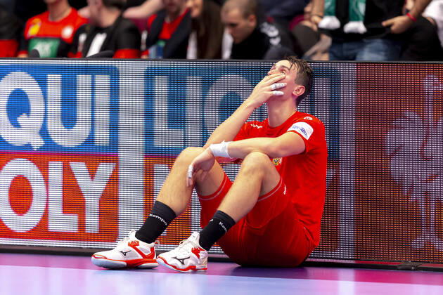 Stanislav Kasparek Nr 17, Czech Republic is depressed depressed disappointed after the defeat Belarus vs. Czech Republic, Handball, main round, EHF Euro 2020, 18 01 20 Vienna Vienna Austria Copyright: xAgentur54Gradx xFelixxKoenigx